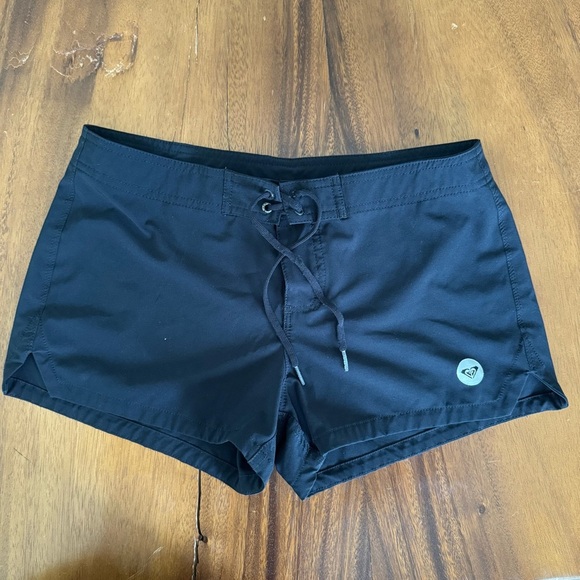 Roxy Black Swim Board Shorts Size Small - Picture 2 of 6